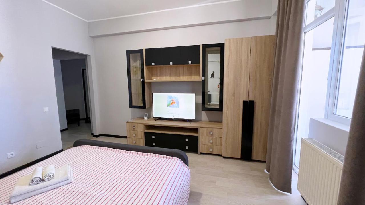 Comfortable Apartment With A Panoramic View Кишинёв Экстерьер фото